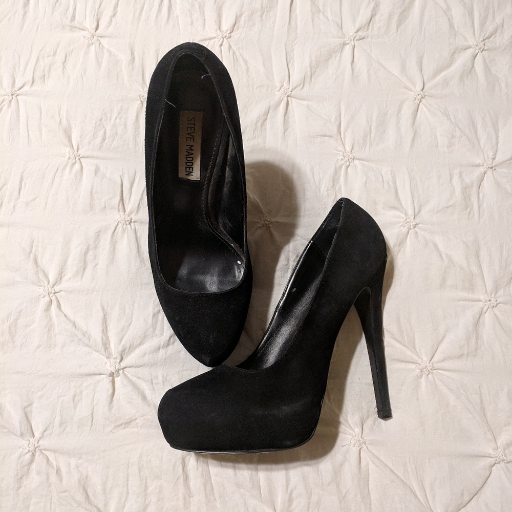STEVE MADDEN Black Suede Stilettos Size 8